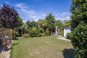 Photo 22- click for photo gallery